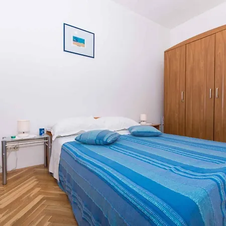 Three-bedroom In Okrug Gornji I Trogir