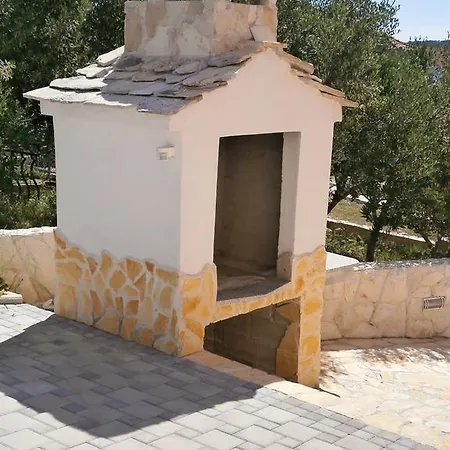 Three-bedroom In Okrug Gornji I * Trogir